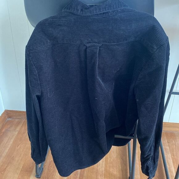 Volcom Men's Black Corderoy Shacket. 2 front cargo pockets. Never worn - Picture 6 of 7